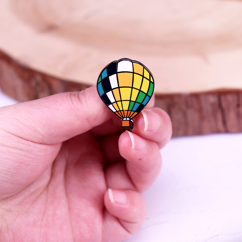 Hot Air Balloon Enamel Pin You - Embroidery Bali ulasan dan harga