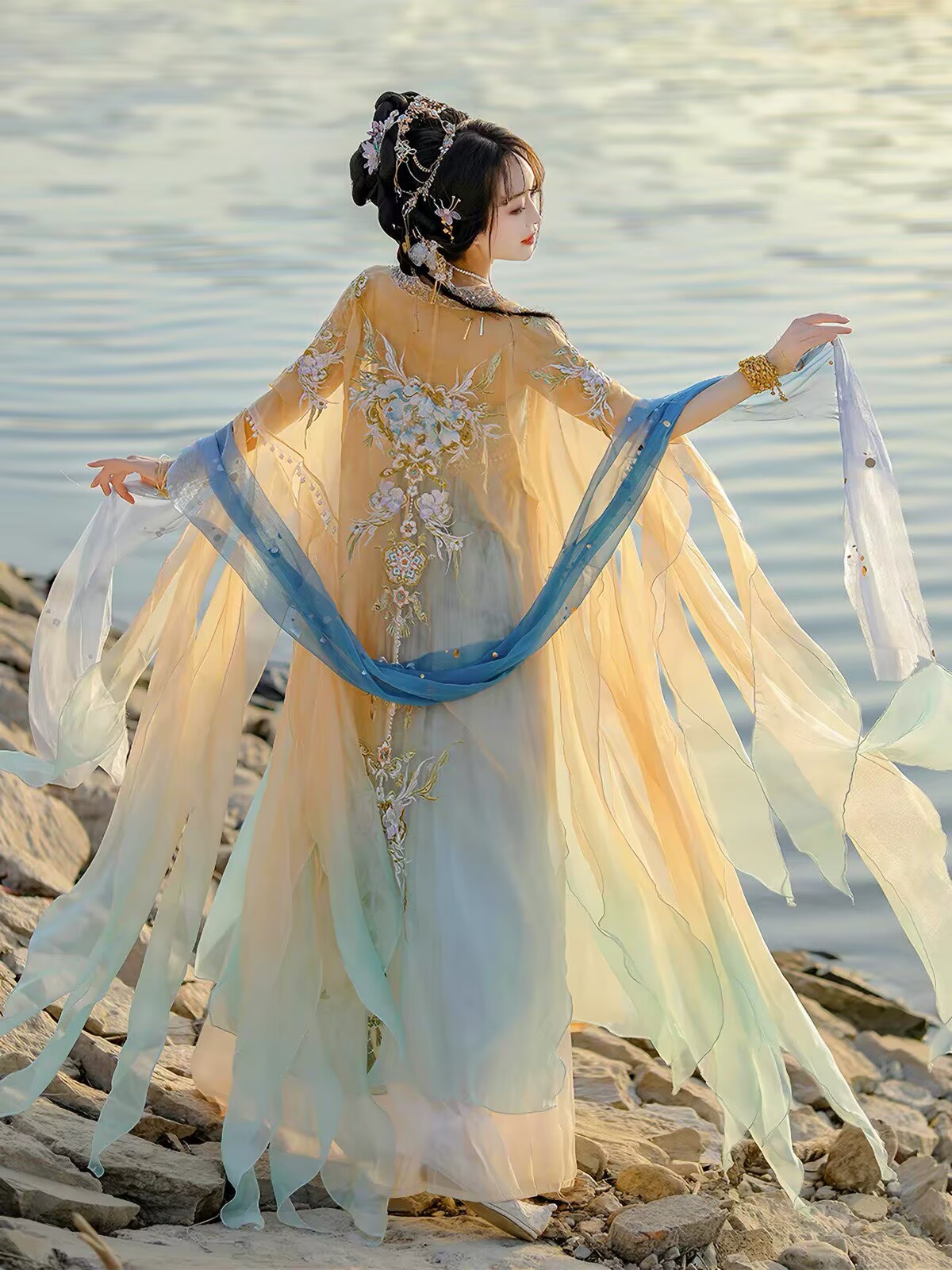 Chinese Hanfu Dress Women Trad - Embroidery Yellow Dress ulasan dan harga